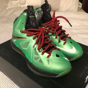 Men’s Nike Lebron X gym shoes size 9 in men’s